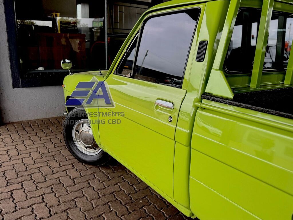 TOYOTA HILUX HILUX 1600 (Col. Shift) P/U S/C - 5