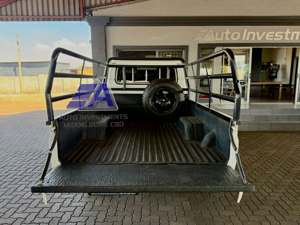 TOYOTA LAND CRUISER 79 LAND CRUISER 79 4.0P 60TH ED P/U S/C - 10