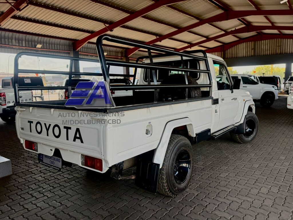 TOYOTA LAND CRUISER 79 LAND CRUISER 79 4.0P 60TH ED P/U S/C - 2