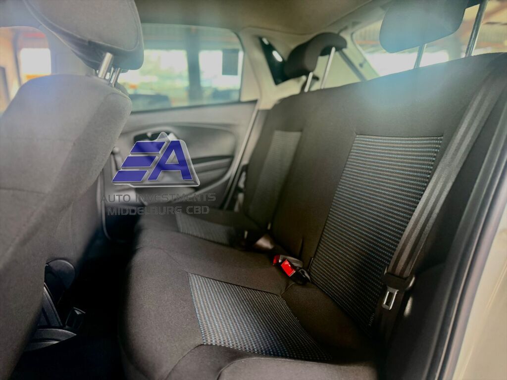 VOLKSWAGEN POLO VIVO POLO VIVO 1.6 COMFORTLINE TIP (5DR) - 10
