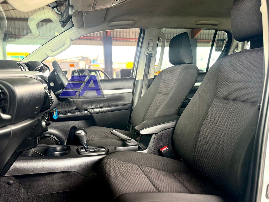 TOYOTA HILUX HILUX 2.4 GD-6 RB SRX A/T P/U D/C - 7
