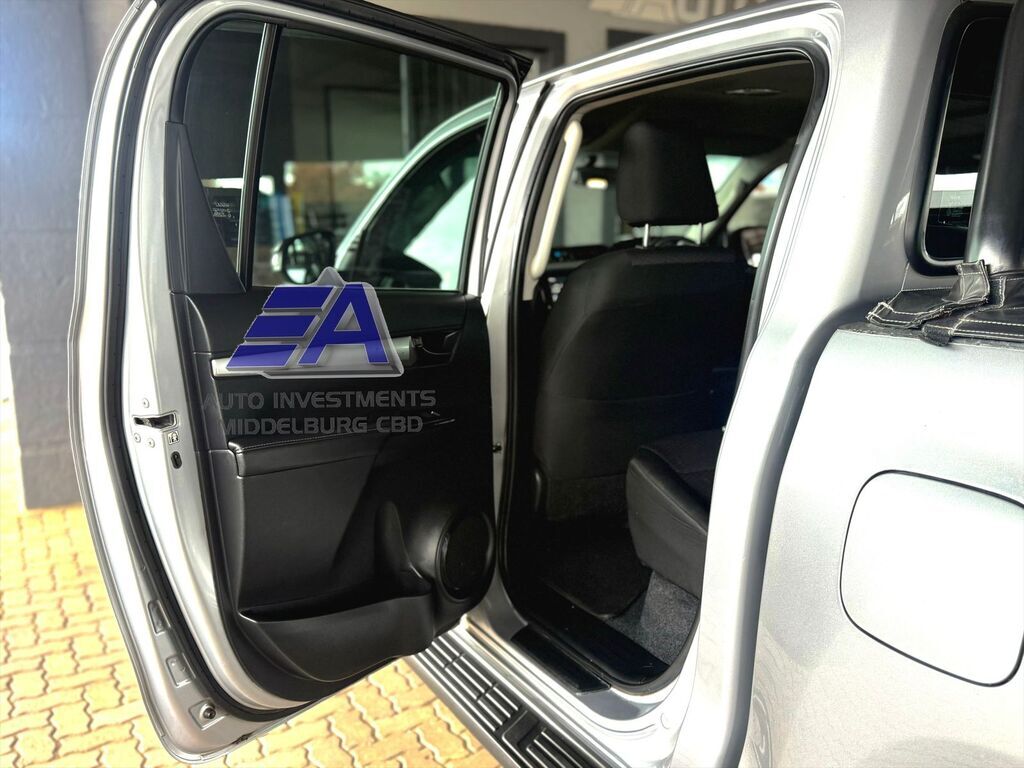 TOYOTA HILUX HILUX 2.4 GD-6 RB SRX A/T P/U D/C - 9