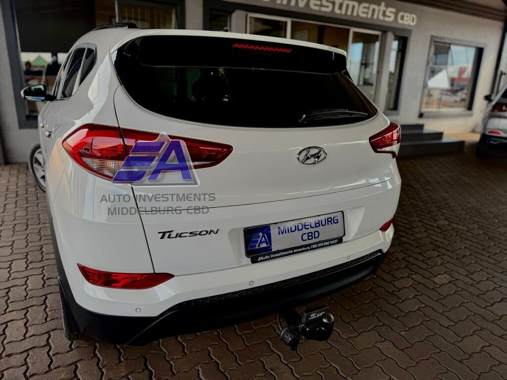 HYUNDAI TUCSON TUCSON 2.0 ELITE A/T - 12