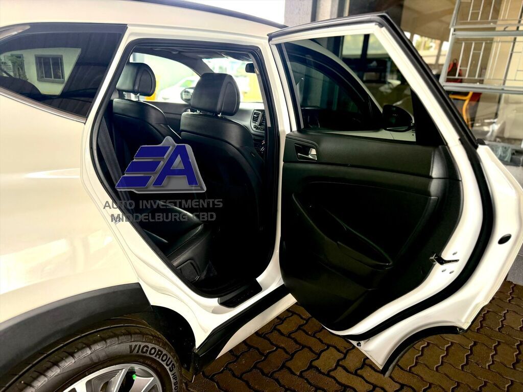 HYUNDAI TUCSON TUCSON 2.0 ELITE A/T - 14