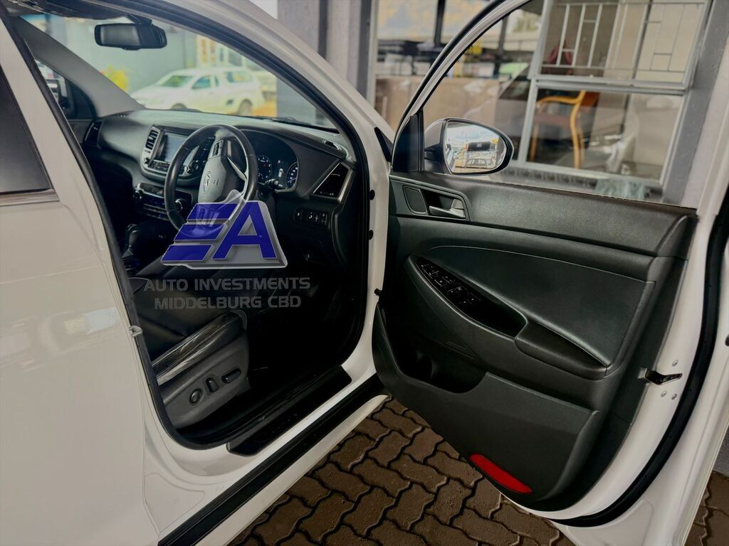 HYUNDAI TUCSON TUCSON 2.0 ELITE A/T - 16