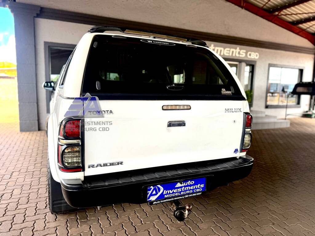 TOYOTA HI-LUX HILUX 2.5 D-4D VNT 106KW R/B P/U D/C - 11