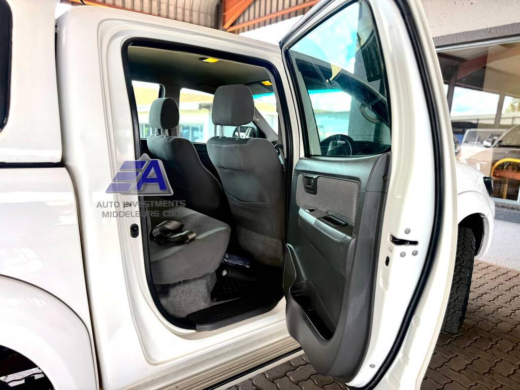 TOYOTA HI-LUX HILUX 2.5 D-4D VNT 106KW R/B P/U D/C - 13