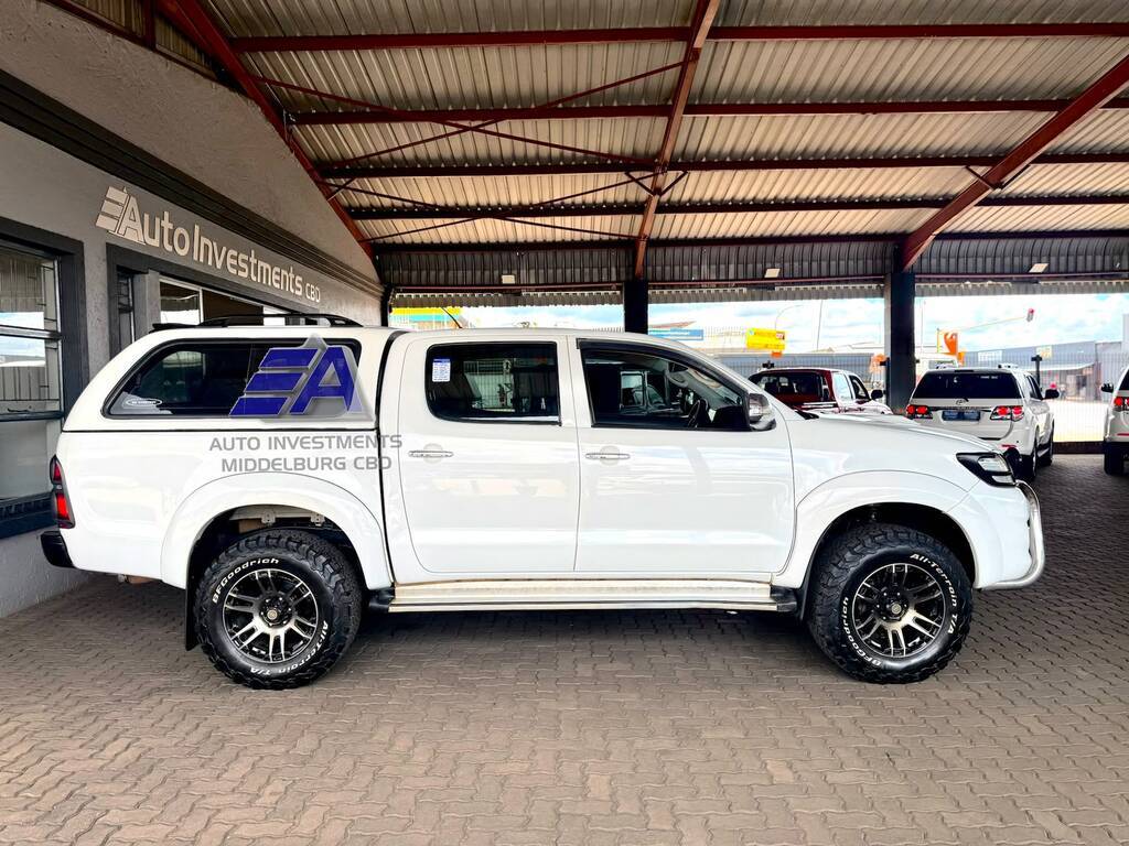 TOYOTA HI-LUX HILUX 2.5 D-4D VNT 106KW R/B P/U D/C - 3