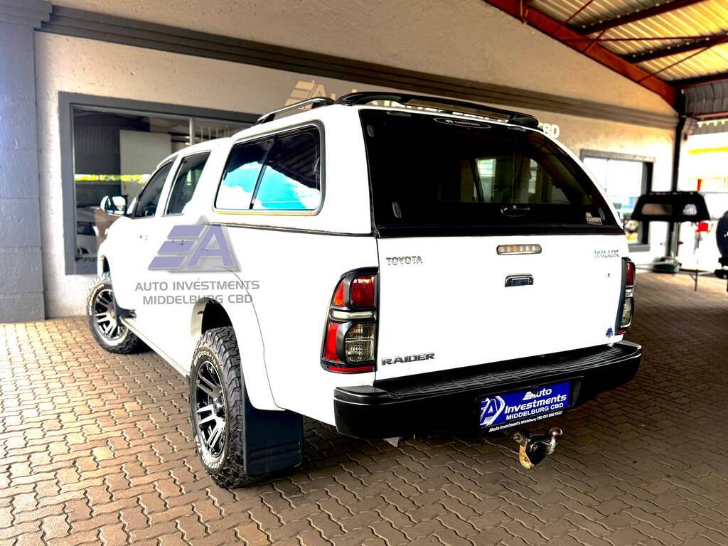 TOYOTA HI-LUX HILUX 2.5 D-4D VNT 106KW R/B P/U D/C - 4