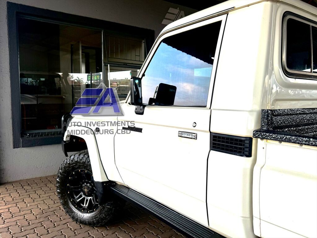TOYOTA LAND CRUISER 79 LAND CRUISER 79 4.5D P/U S/C - 5