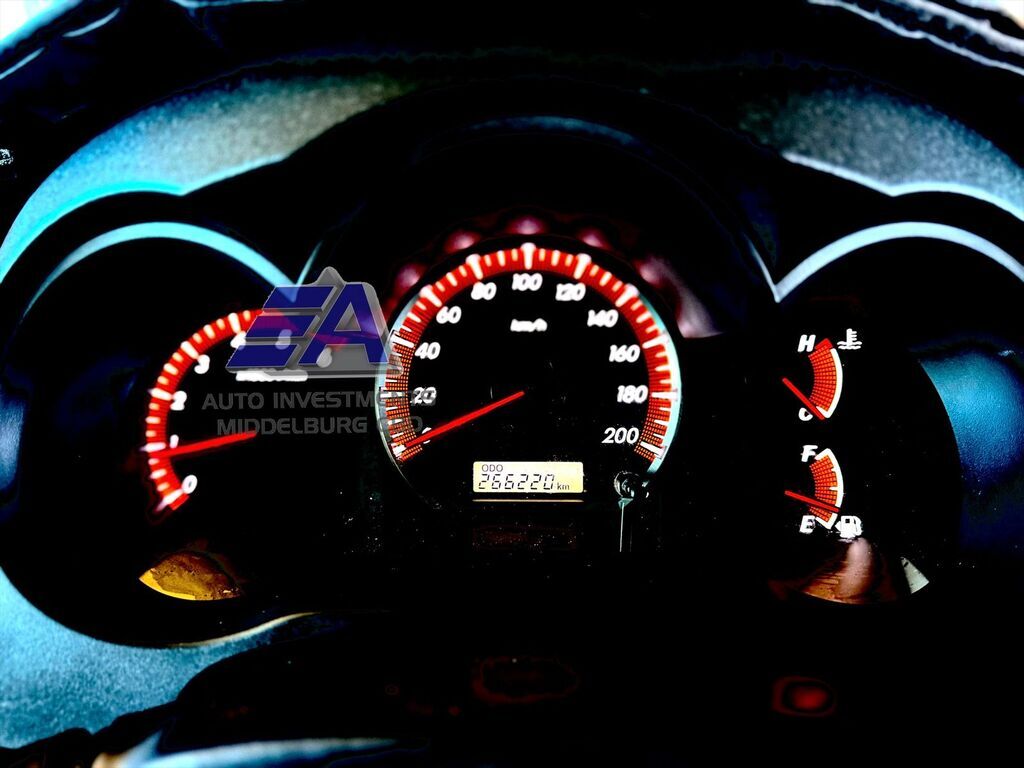 TOYOTA HILUX HILUX 3.0 D-4D LEGEND 45 4X4 P/U D/C - 17