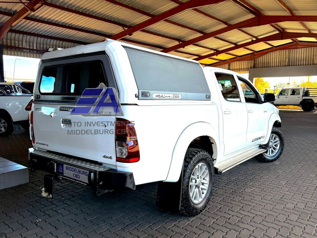 TOYOTA HILUX HILUX 3.0 D-4D LEGEND 45 4X4 P/U D/C - 2