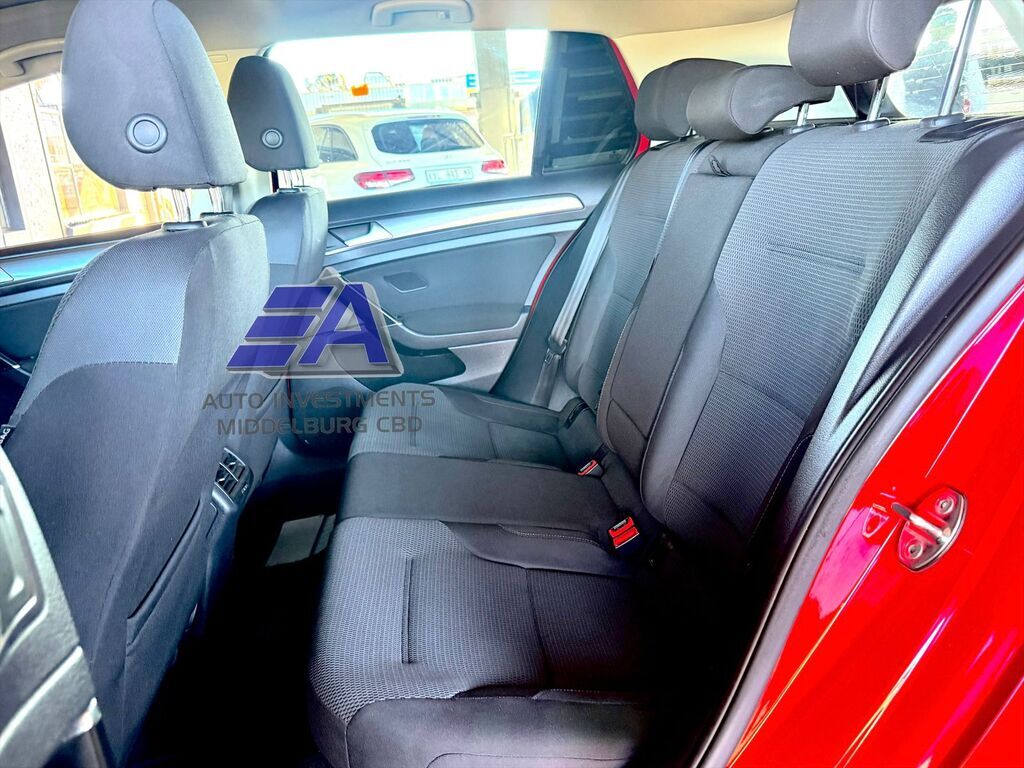 VOLKSWAGEN GOLF 7 GOLF VII 1.4 TSI COMFORTLINE DSG