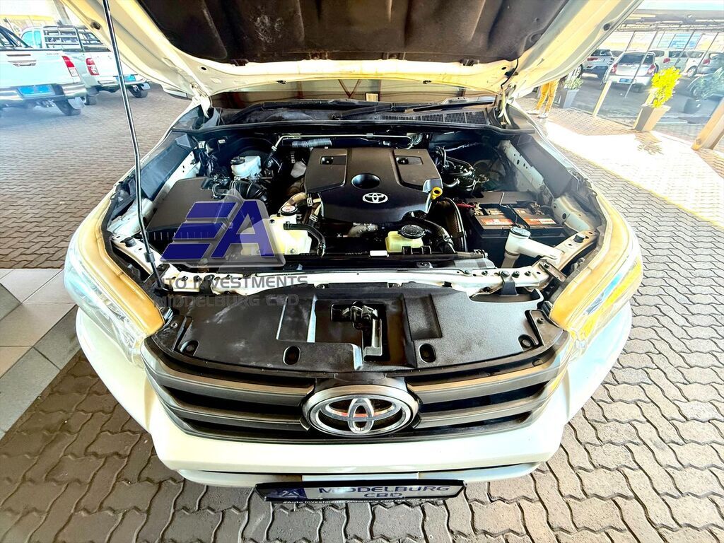 TOYOTA HILUX HILUX 2.4 GD-6 SRX 4X4 A/T P/U D/C - 18