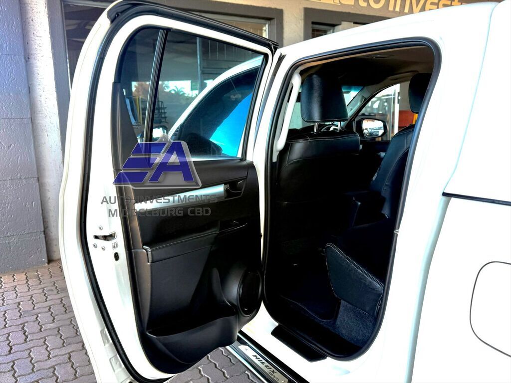 TOYOTA HILUX HILUX 2.4 GD-6 SRX 4X4 A/T P/U D/C - 9