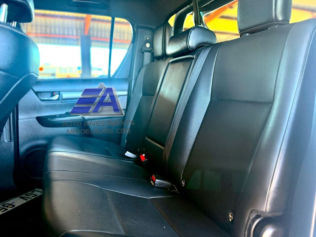 TOYOTA HILUX HILUX 2.8 GD-6 RB LEGEND A/T P/U D/C - 10