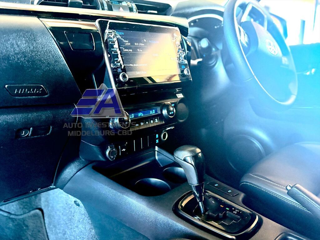 TOYOTA HILUX HILUX 2.8 GD-6 RB LEGEND A/T P/U D/C - 8
