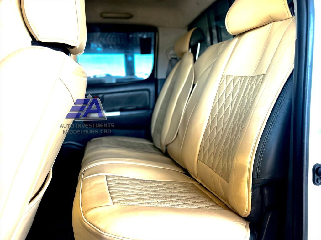 TOYOTA HILUX HILUX 3.0D-4D RAIDER R/B A/T P/U D/C - 10