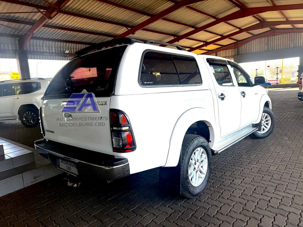 TOYOTA HILUX HILUX 3.0D-4D RAIDER R/B A/T P/U D/C - 2