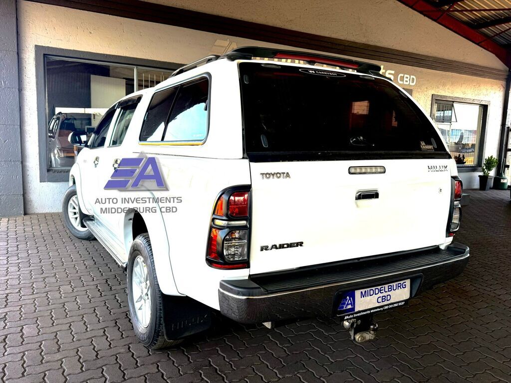 TOYOTA HILUX HILUX 3.0D-4D RAIDER R/B A/T P/U D/C - 4