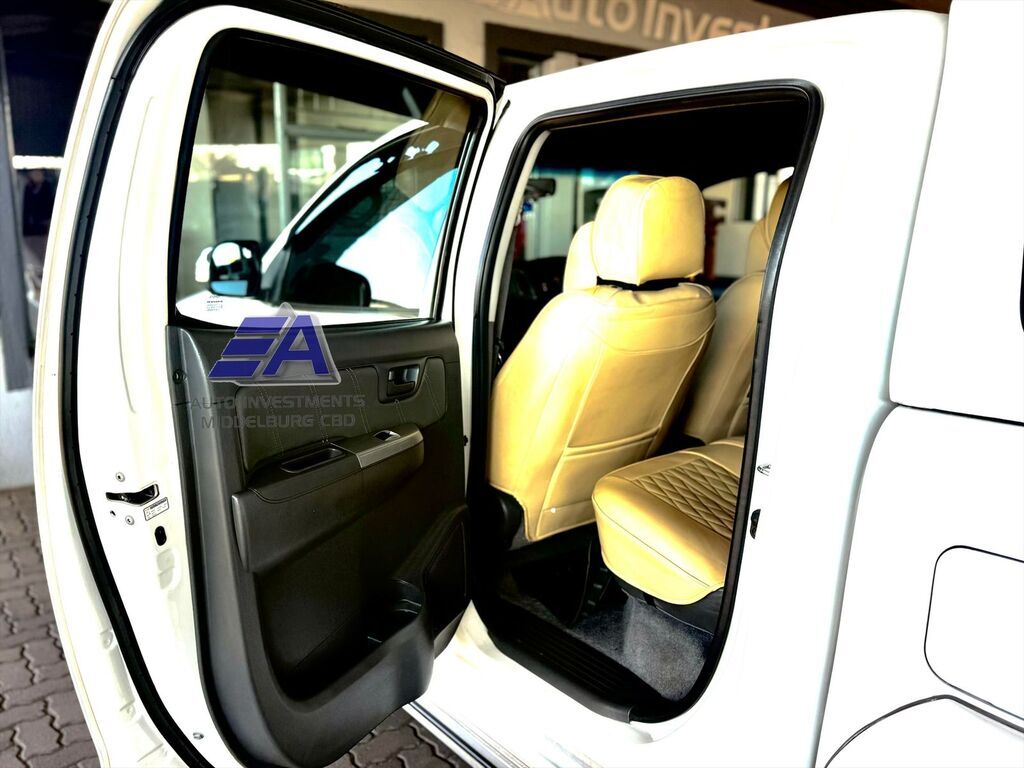 TOYOTA HILUX HILUX 3.0D-4D RAIDER R/B A/T P/U D/C - 9
