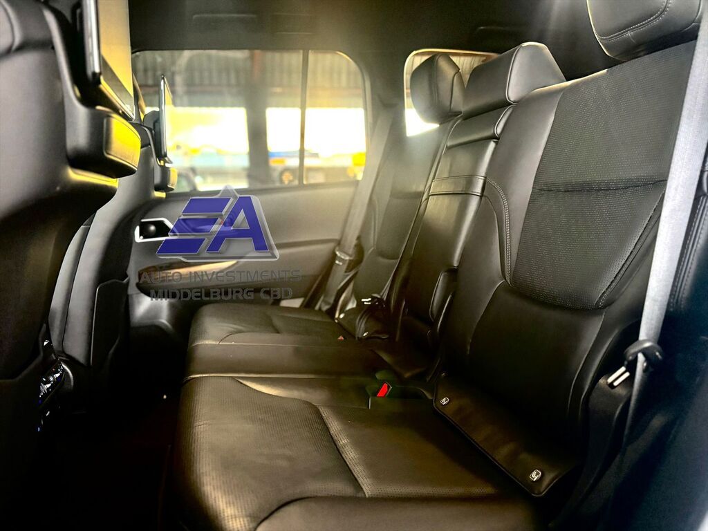 TOYOTA LAND CRUISER 300 LANDCRUISER 300 V6 3.3D ZX - 11