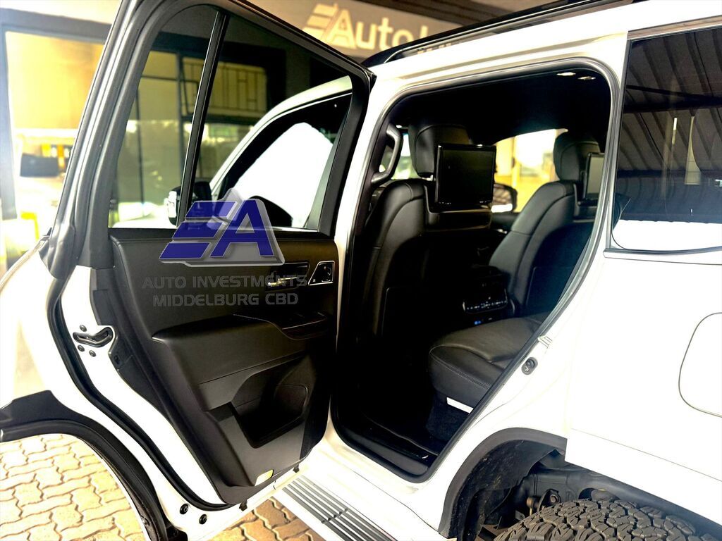 TOYOTA LAND CRUISER 300 LANDCRUISER 300 V6 3.3D ZX - 9