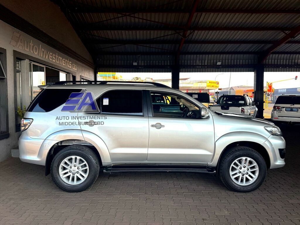 TOYOTA FORTUNER FORTUNER 2.5D-4D RB - 3