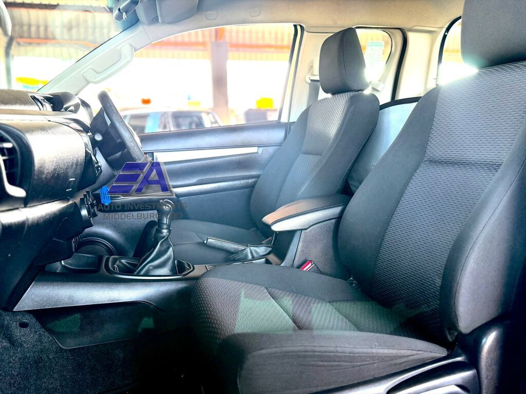 TOYOTA HILUX HILUX 2.4 GD-6 RB SRX P/U E/CAB - 7
