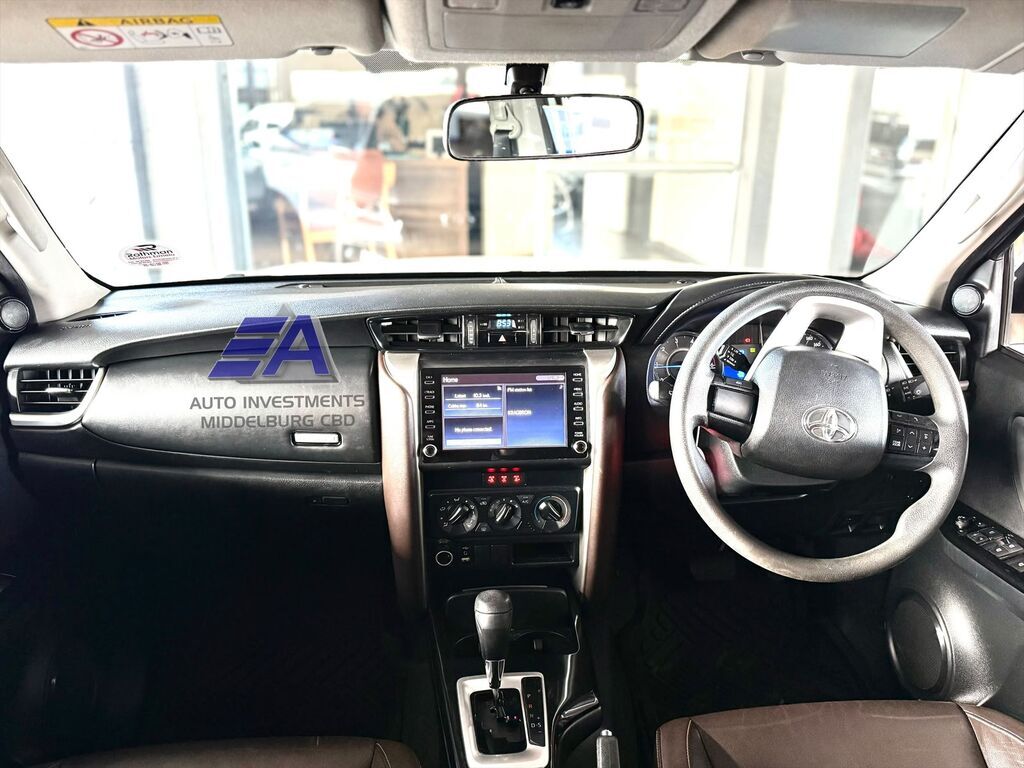 TOYOTA FORTUNER FORTUNER 2.4GD-6 R/B A/T - 11