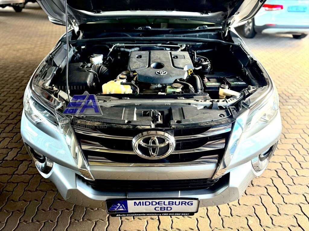 TOYOTA FORTUNER FORTUNER 2.4GD-6 R/B A/T - 18