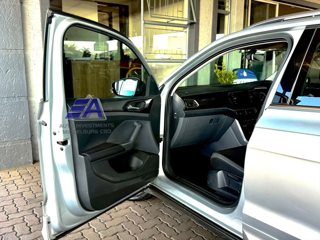 VOLKSWAGEN T-CROSS T-CROSS 1.0 TSI HIGHLINE DSG - 6
