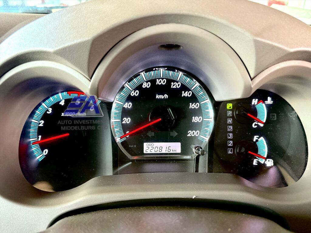 TOYOTA FORTUNER FORTUNER 3.0D-4D 4X4 A/T - 17