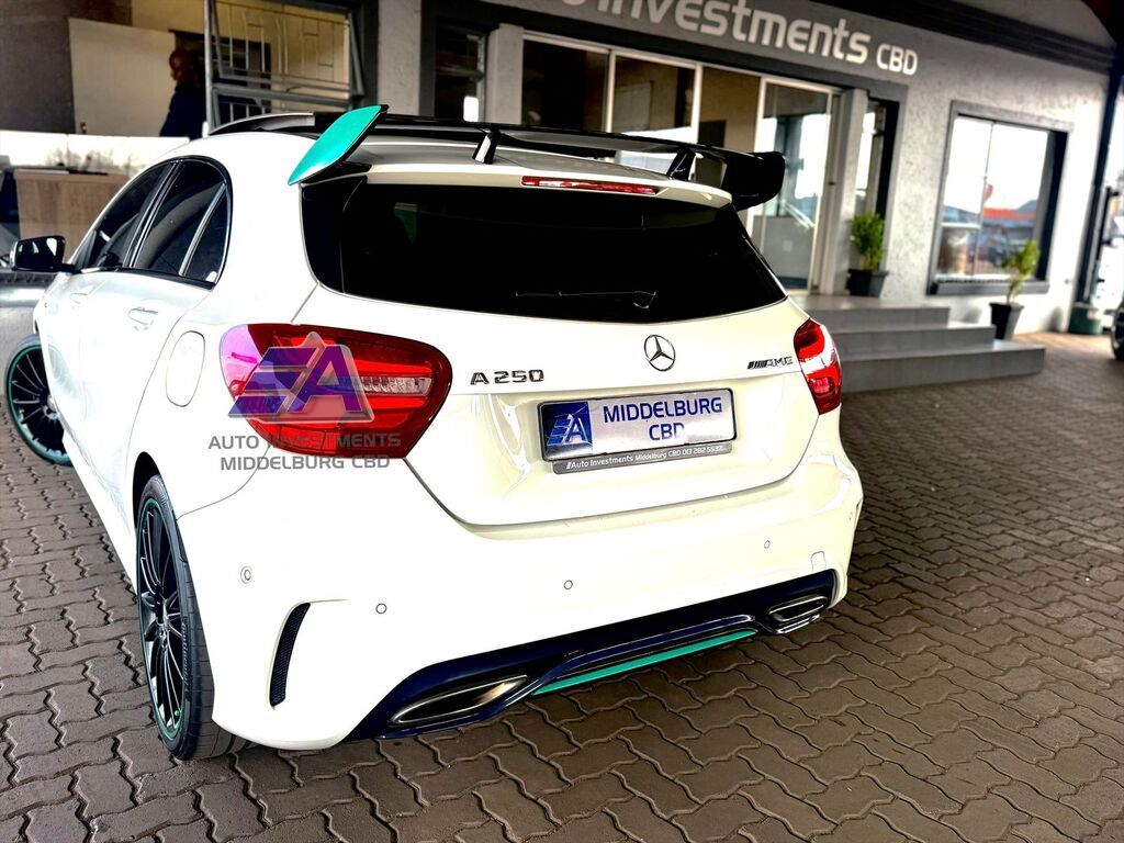 MERCEDES-BENZ A CLASS A 250 MOTORSPORT ED A/T - 12