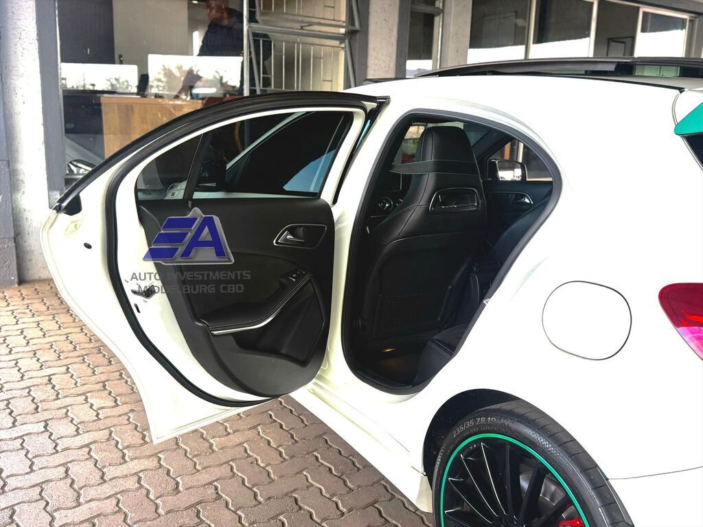 MERCEDES-BENZ A CLASS A 250 MOTORSPORT ED A/T - 9