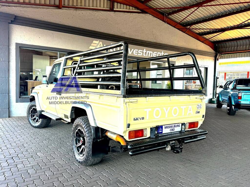 TOYOTA LAND CRUISER PICK UP LAND CRUISER 79 4.5D 70TH ED P/U S/C - 4