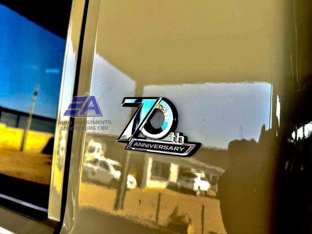 TOYOTA LAND CRUISER PICK UP LAND CRUISER 79 4.5D 70TH ED P/U S/C - 6