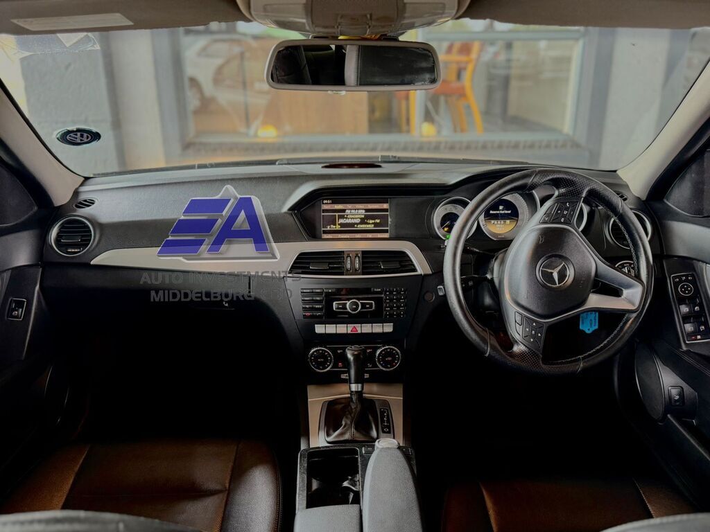 MERCEDES-BENZ C CLASS SEDAN C200 BE AVANTGARDE A/T