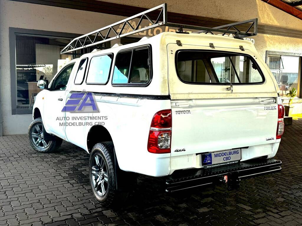 TOYOTA HI-LUX HILUX 2.5 D-4D SRX 4X4 P/U S/C - 4