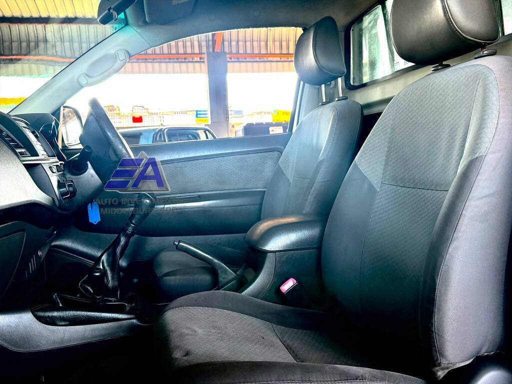 TOYOTA HI-LUX HILUX 2.5 D-4D SRX 4X4 P/U S/C - 7