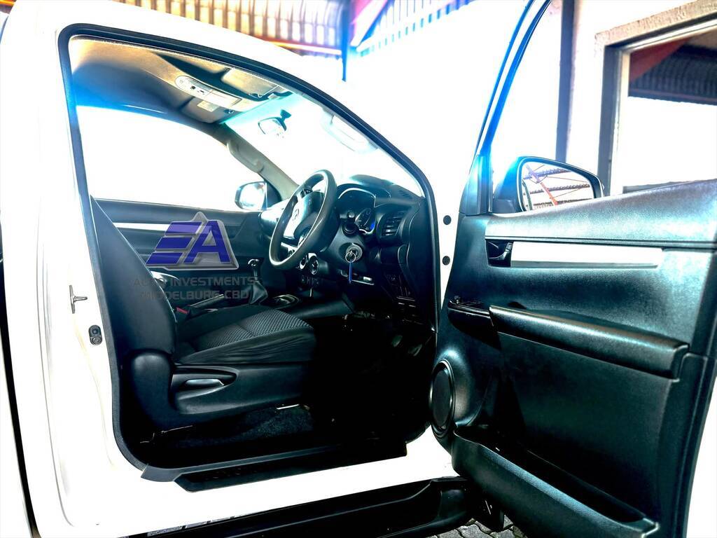 TOYOTA HILUX HILUX 2.4 GD-6 SRX 4X4 P/U S/C - 10