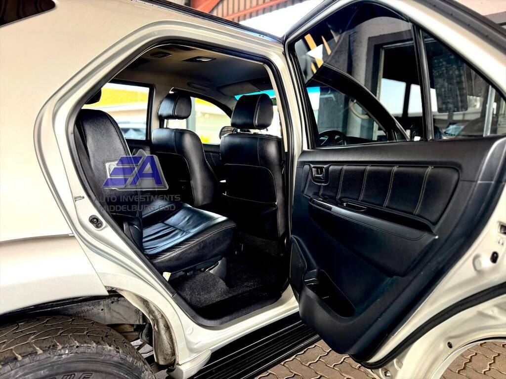TOYOTA FORTUNER FORTUNER 3.0D-4D R/B - 13