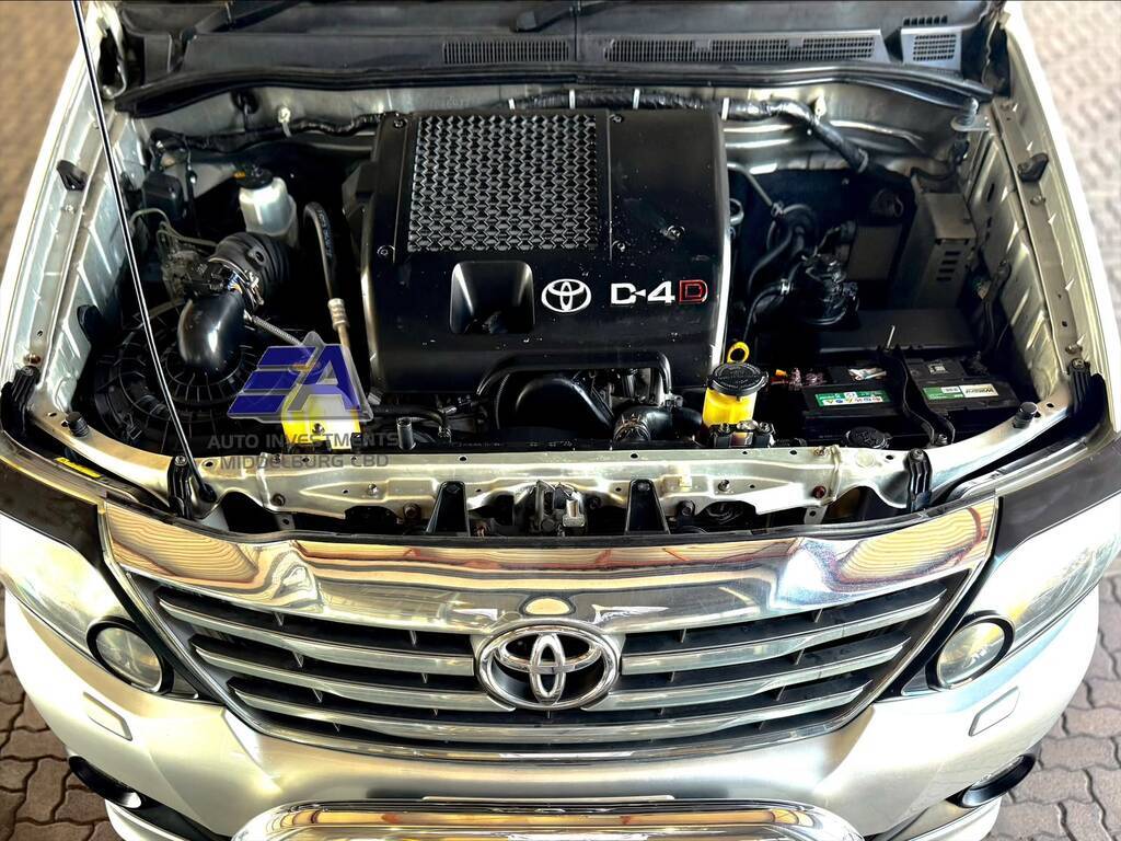 TOYOTA FORTUNER FORTUNER 3.0D-4D R/B - 17