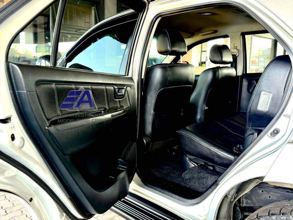 TOYOTA FORTUNER FORTUNER 3.0D-4D R/B - 8