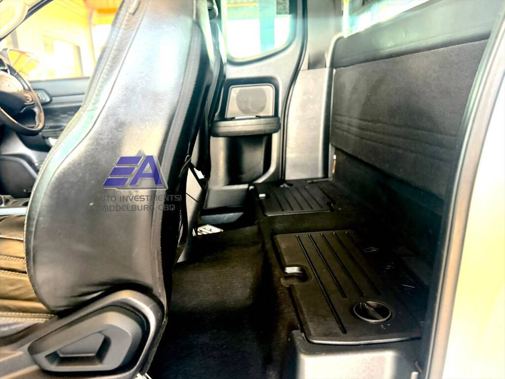 FORD RANGER RANGER 2.0D BI TURBO XLT HR A/T 4X4 SUPER CAB P/U - 9