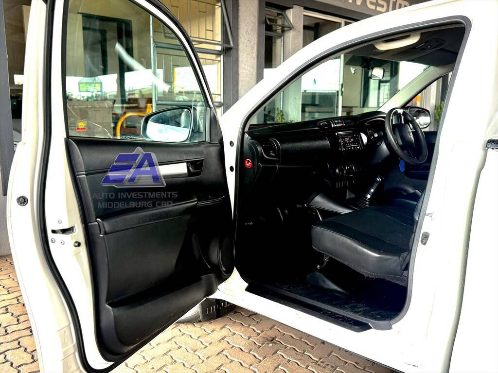 TOYOTA HILUX HILUX 2.0 VVTi A/C P/U S/C - 5