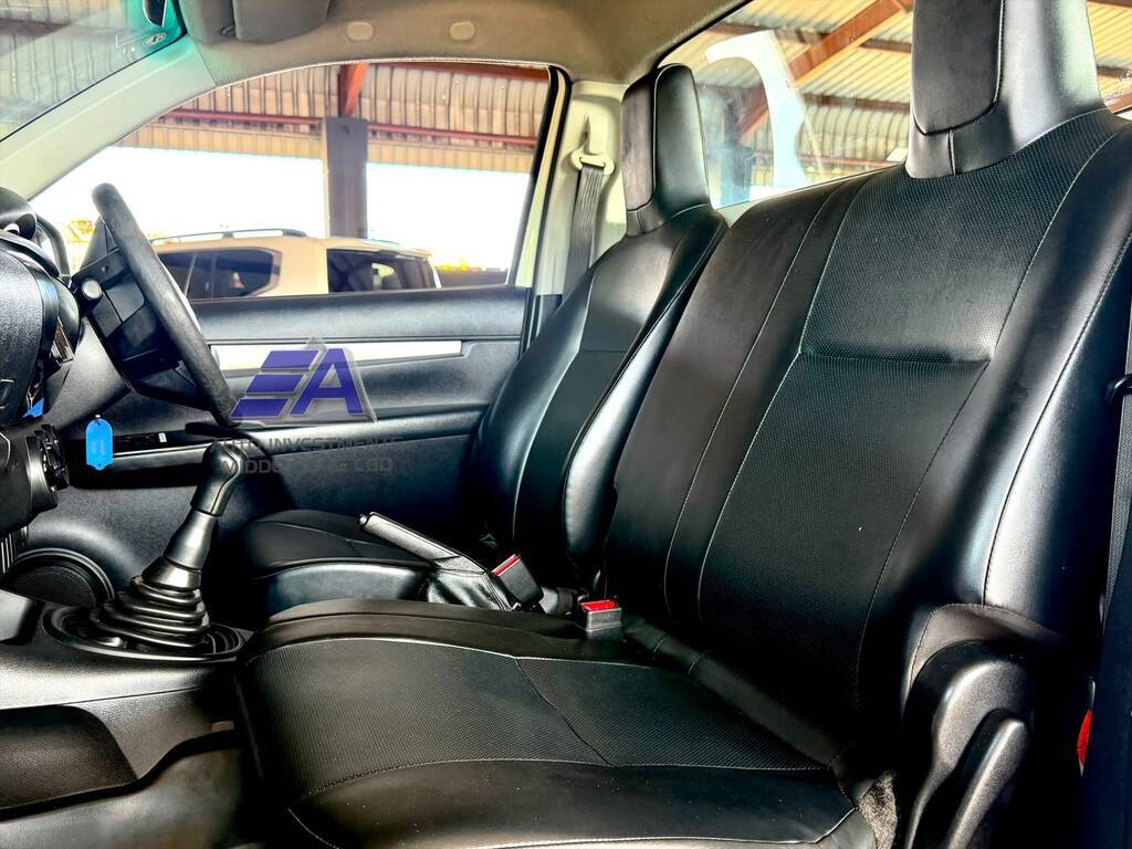 TOYOTA HILUX HILUX 2.4 GD S A/C P/U S/C - 6