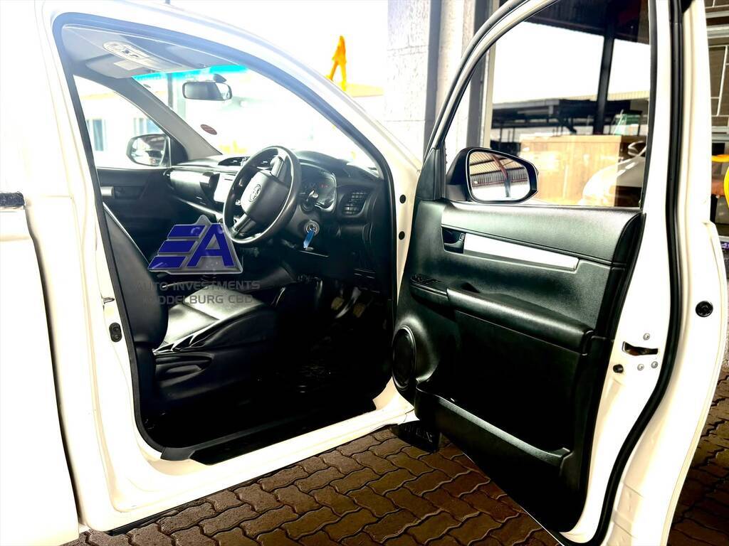 TOYOTA HILUX HILUX 2.4 GD S A/C P/U S/C - 10