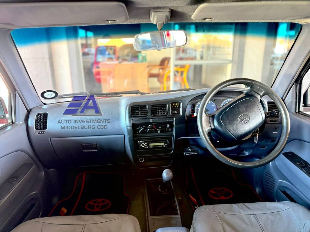 TOYOTA HI-LUX HILUX 2700i RAIDER R/B P/U D/C - 9