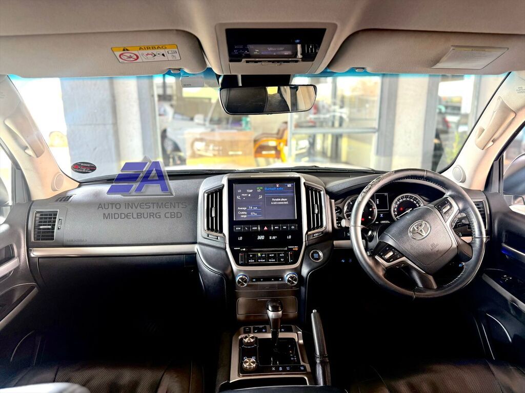 TOYOTA LAND CRUISER LAND CRUISER 200 V8 4.5D VX-R A/T - 10